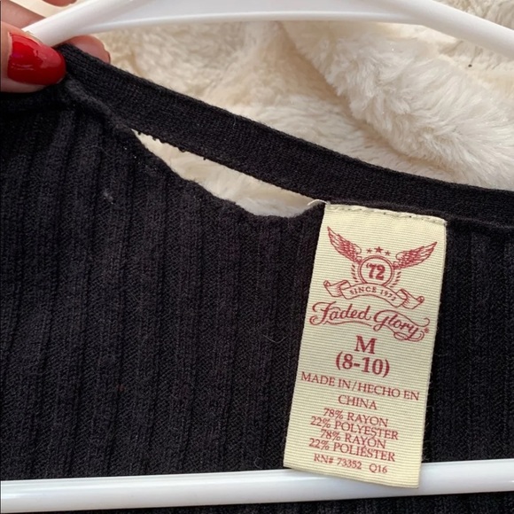 Cardigan - Picture 5 of 7